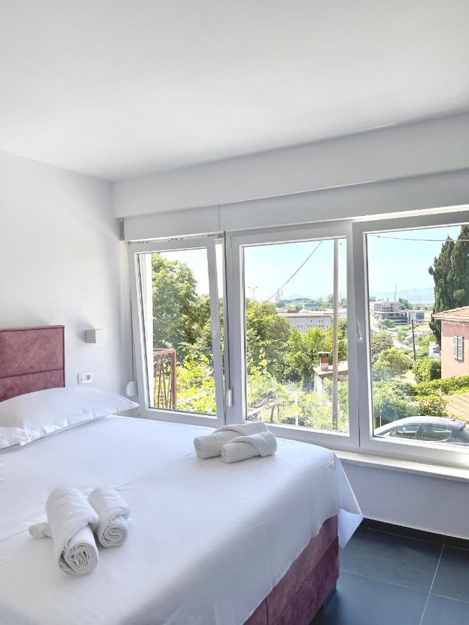 Elite Rooms Split - Free Parking Eksteriør billede
